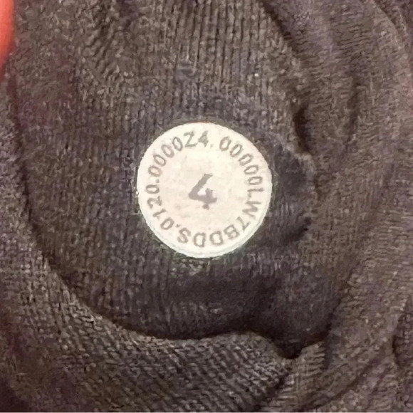 Lululemon Align Super High Rise Short *10"
Black (First Release) 4 - Picture 6 of 8